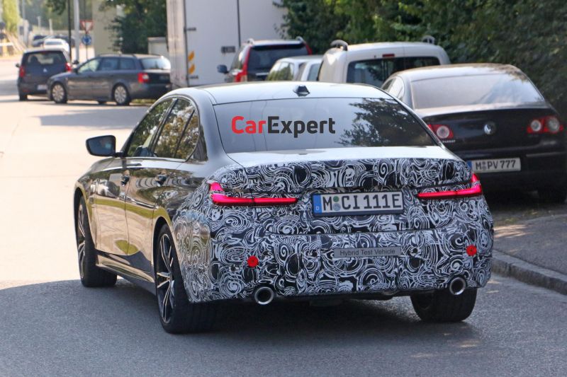 2022 BMW 3 Series facelift spied