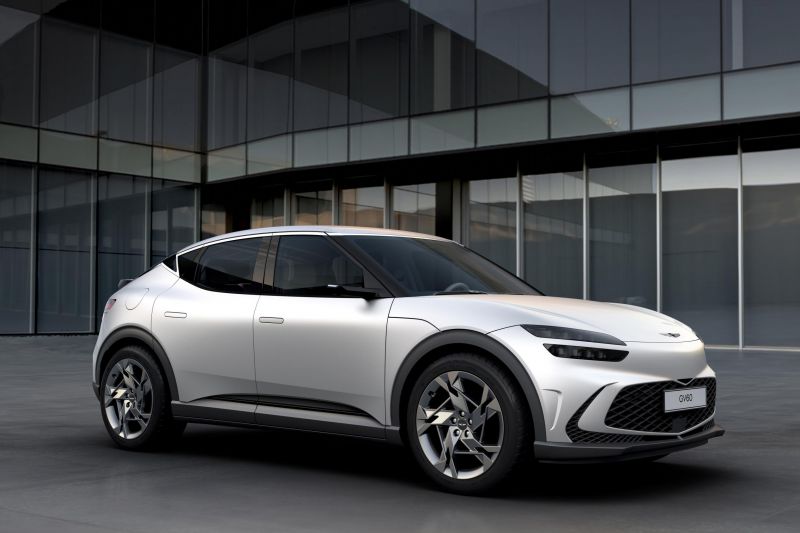 Hyundai developing second electric vehicle platform, expands EV sales goal