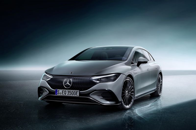2022 Mercedes-Benz EQE revealed