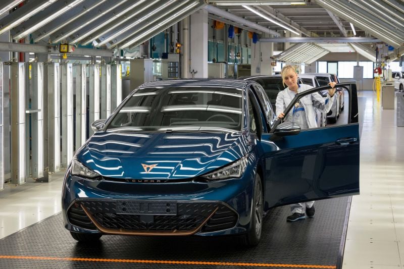 Volkswagen AG amping up battery production with new partnerships