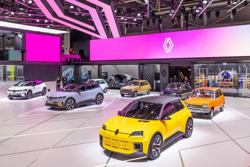 Renault 5 production car due in 2024
