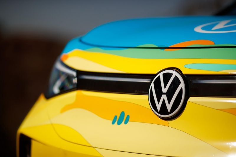 Volkswagen weighing up CEO's future - report