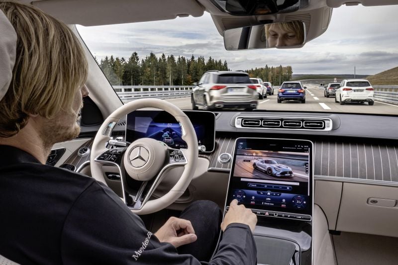 Mercedes-Benz targets no traffic deaths in its cars by 2050