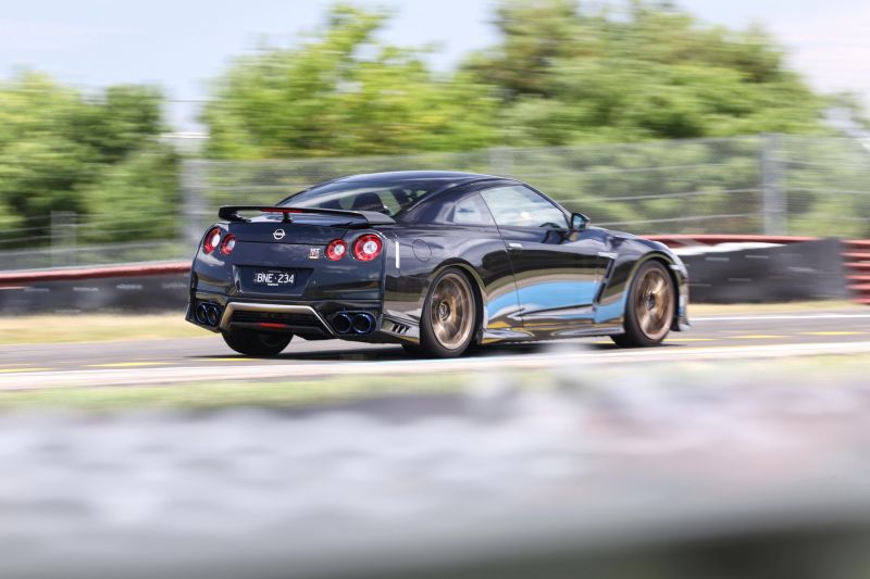 2022 Nissan GT-R: Track test