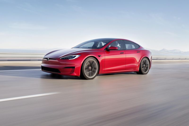Tesla reveals Track Pack for its most powerful car