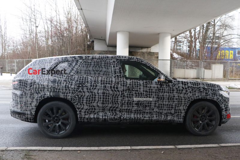 2023 BMW XM spied with less camouflage