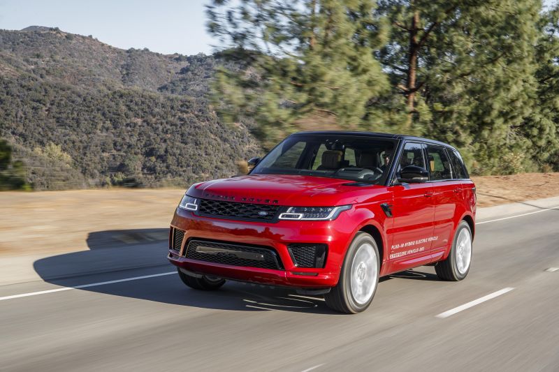 Land Rover plug-in hybrid offensive: Three new PHEVs in 2022