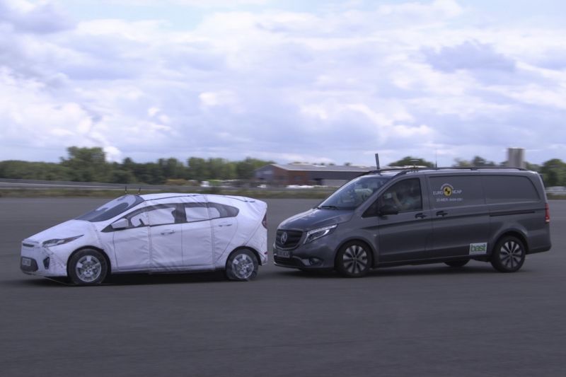 ANCAP rates commercial vans by safety tech for 2022