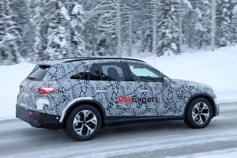 2023 Mercedes-Benz GLC spied without camouflage