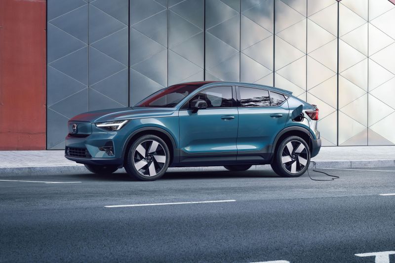Volvo invests in extreme fast-charging battery startup