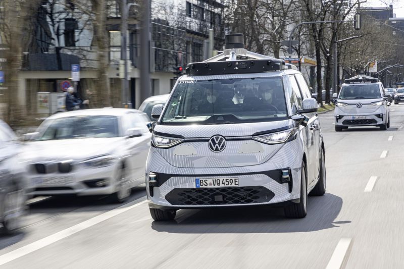 Volkswagen CEO says autonomous driving will be mainstream by 2030