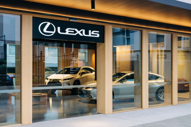 Lexus opens swish Tasmanian showroom, event space
