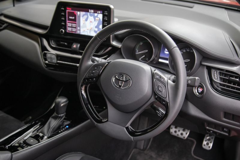 2022 Toyota C-HR Hybrid