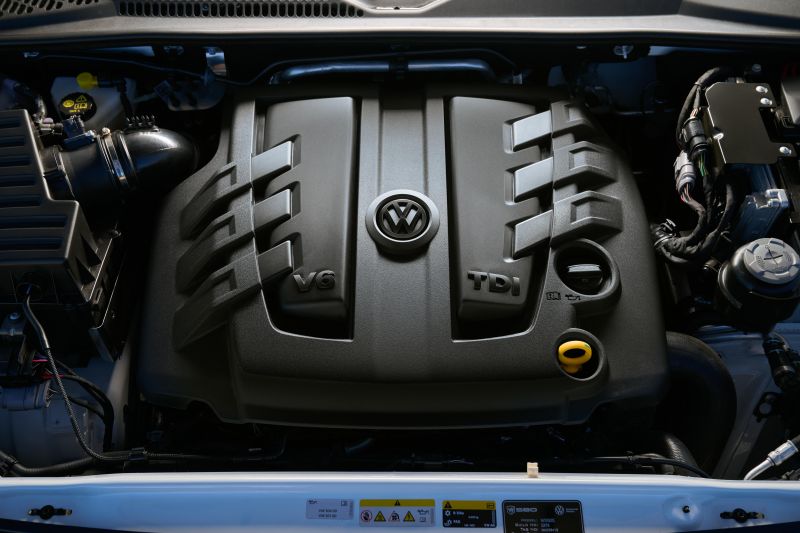 2022 Volkswagen Amarok W580X price and specs