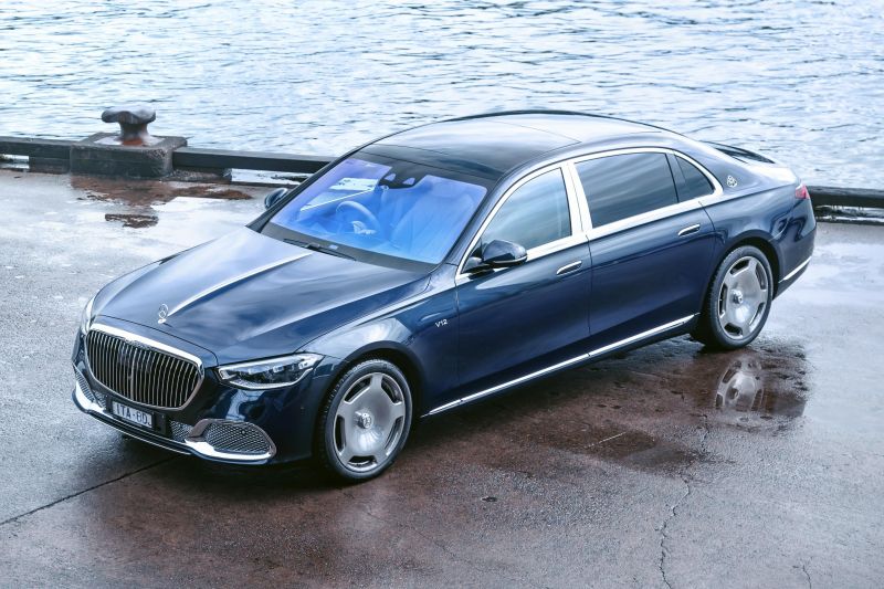 Mercedes-Maybach introduces first plug-in hybrid, EV due in 2023