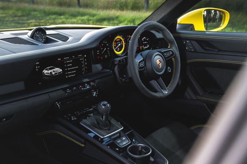Porsche 911 GT3 and GTS manual gearbox still in demand