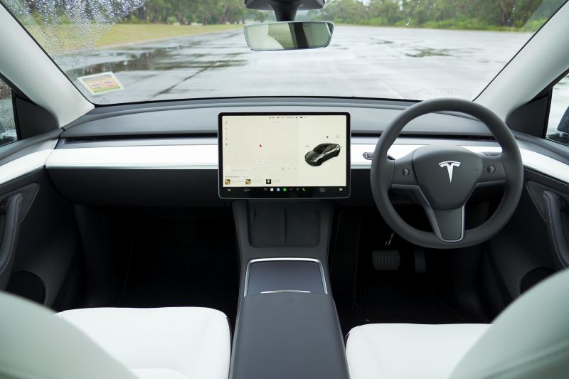 Tesla Model Y: Australian deliveries begin