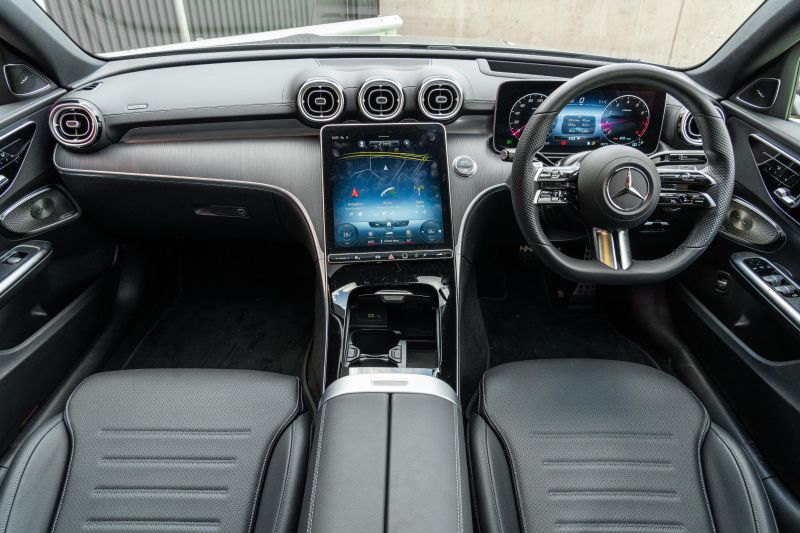 2022 Mercedes-Benz C200