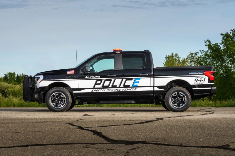 Ford F-150 Lightning EV readied for police duty