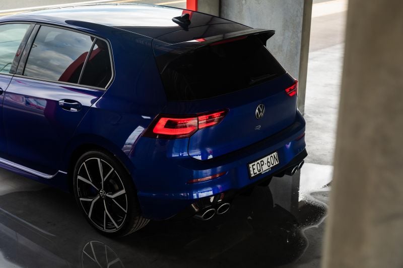 Volkswagen Golf R: Boosted engine closing in, 20 Years special delayed