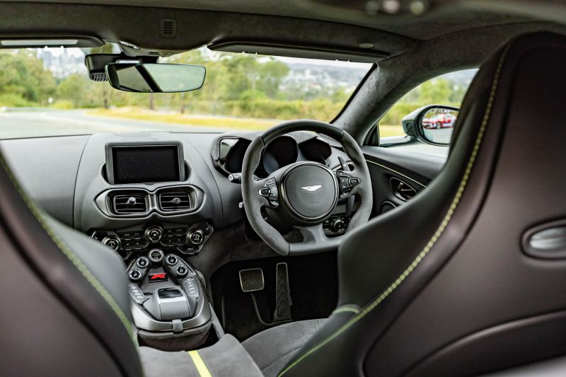 2024 Aston Martin Vantage Roadster: Overhauled sports car spied