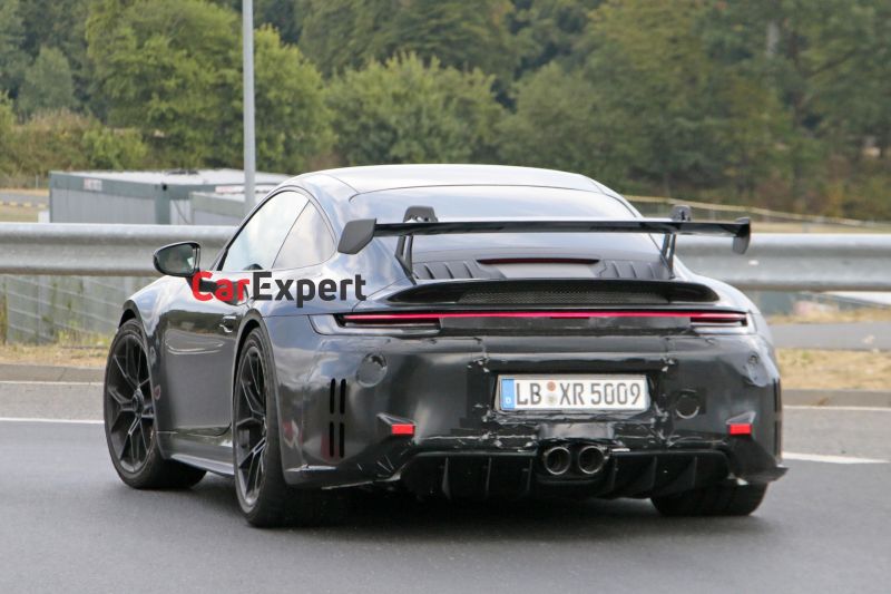 Porsche 911 GT3 facelift spied at the Nurburgring