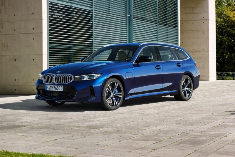 2023 BMW 3 Series price and specs