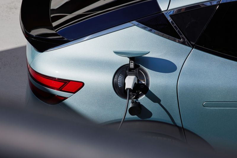 Genesis pulls the plug on wireless electric car charging