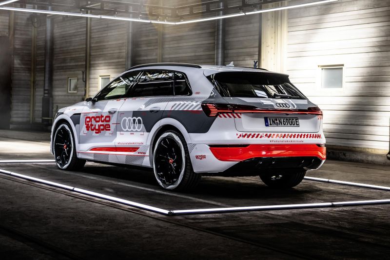 Audi e-tron facelift previewed