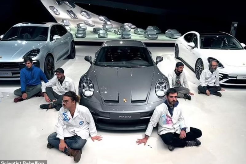 Genius activists glue themselves to Porsche museum floor, then complain they're hungry