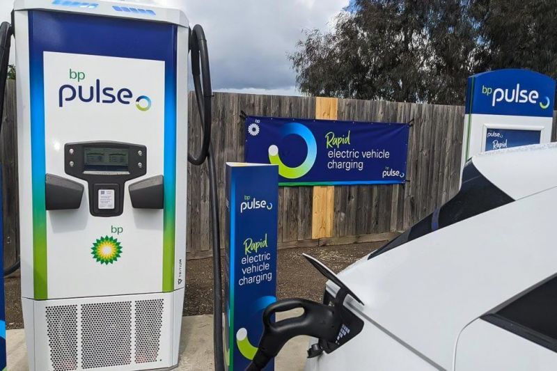 BP rolling out hundreds of EV chargers at Australian service stations