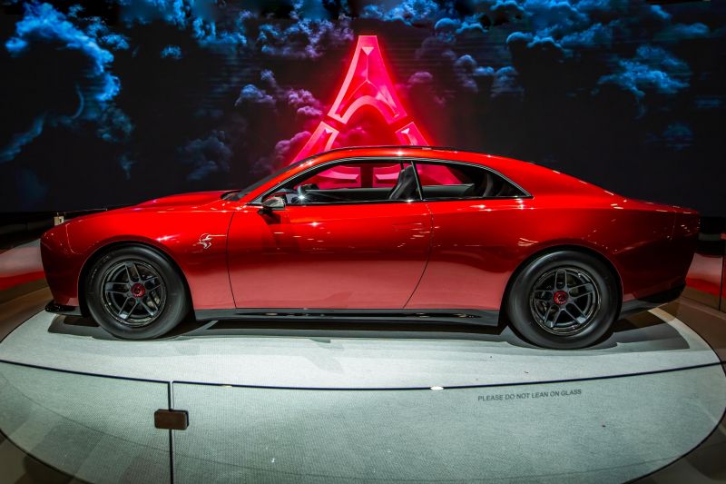 The petrol-powered muscle car will live on at Dodge - report