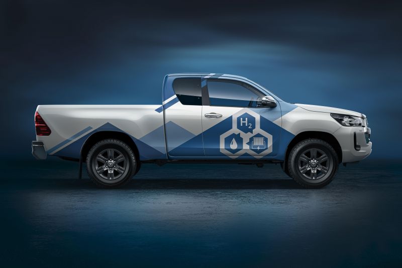 Toyota HiLux: Hydrogen fuel cell prototypes to be built in 2023