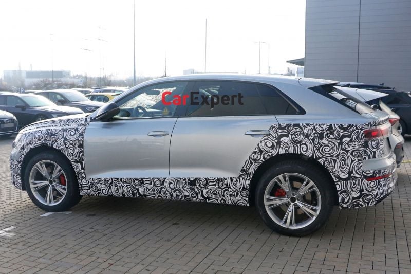 2024 Audi Q8 spied