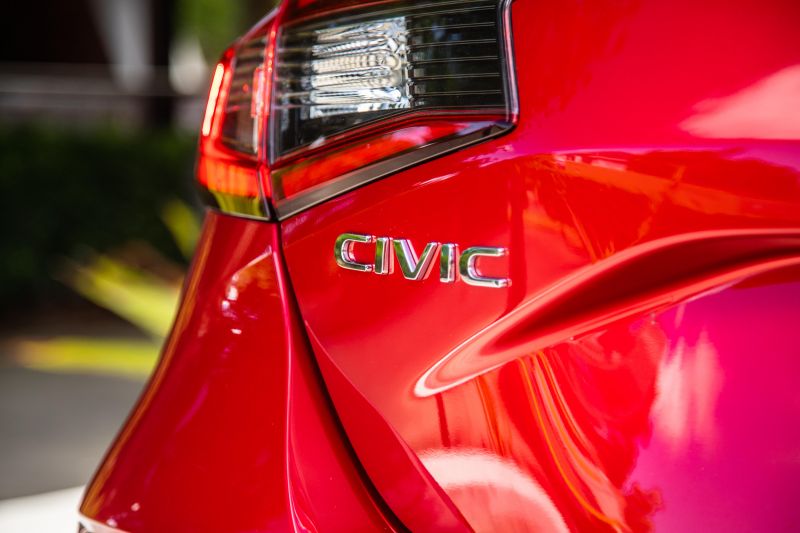 2023 Honda Civic VTi LX