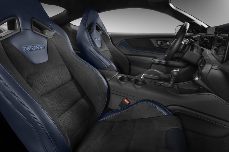 2024 Ford Mustang Dark Horse interior revealed