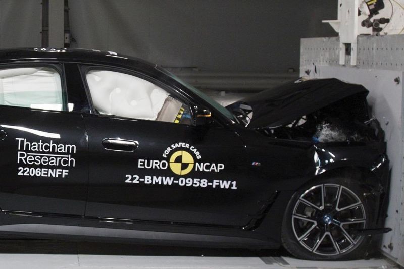 BMW i4 falls short with four-star ANCAP safety score