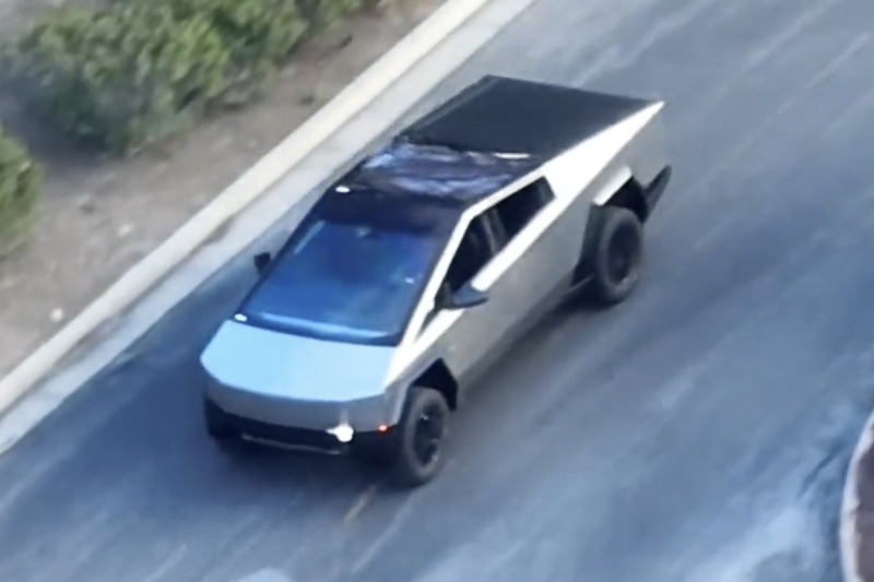 Drone footage shows Tesla Cybertruck's enormous wiper