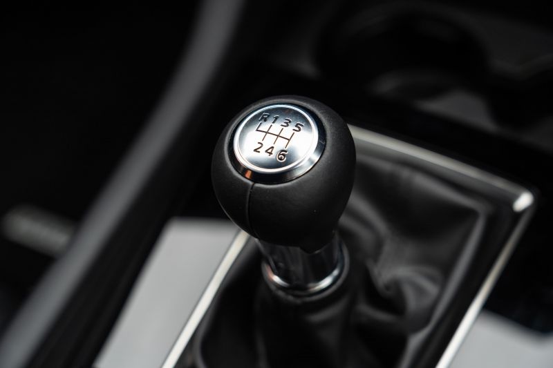 Manual transmission licensing continues to die in New South Wales