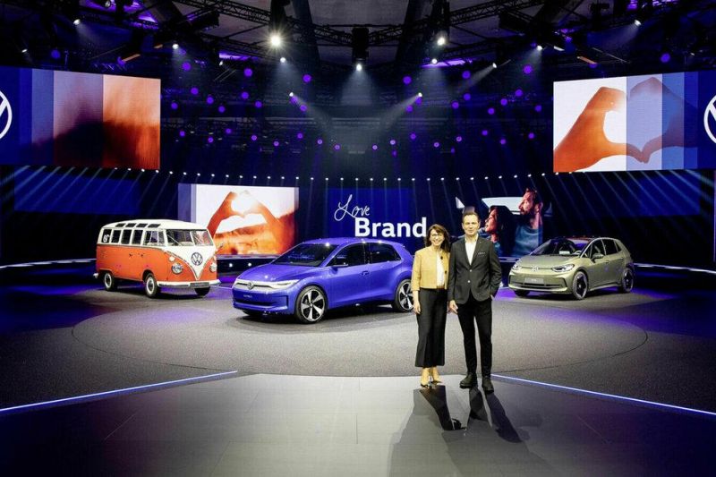 Volkswagen committed to dealers as key link to customers