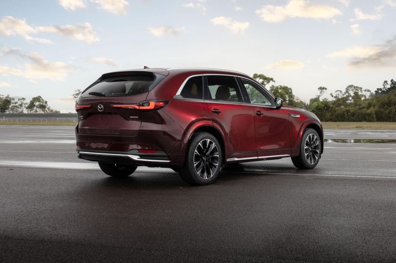 The Mazda CX-80 breaks cover with a shrunken CX-90 look