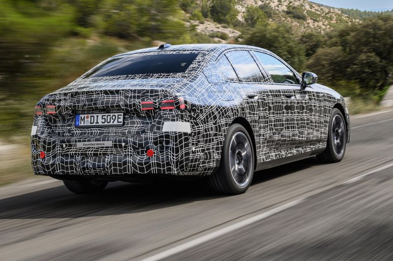 2024 BMW i5 electric car reveal date set