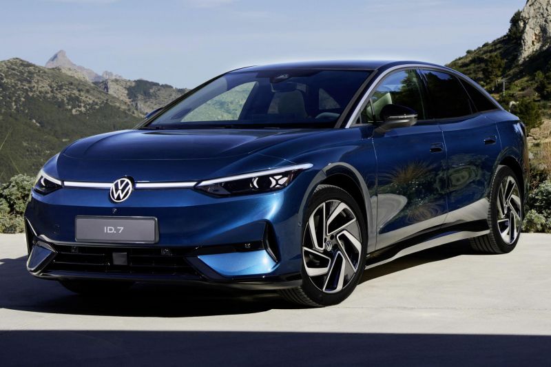 The revival of the wagon continues with the electric VW ID.7