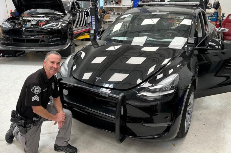 US police department switching entire fleet to tuned Teslas
