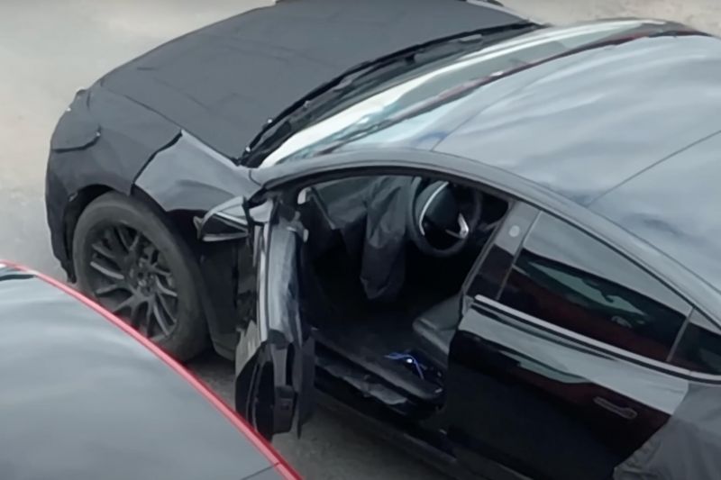 Here's our first look at the new Tesla Model 3's rear