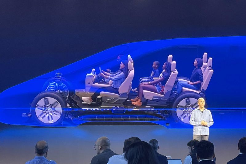 Ford teases new electric ute, three-row SUV