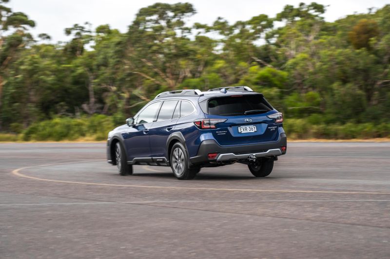 2023 Subaru Outback AWD Touring XT