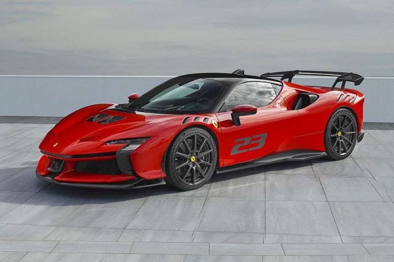Ferrari wants people to snitch on counterfeit products
