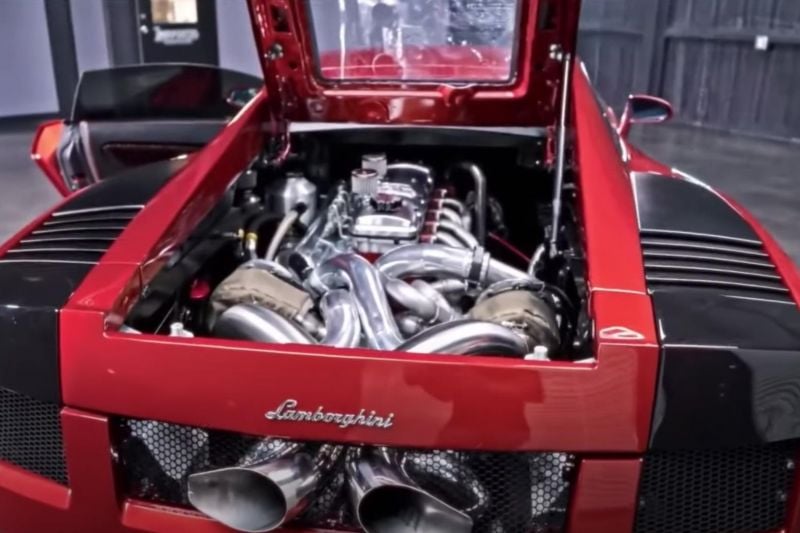 This guy shoehorned a twin-turbo Cummins diesel into his Lamborghini Gallardo