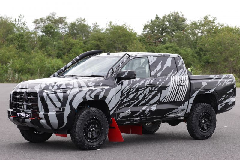 Mitsubishi previews what's under the skin of its new Triton